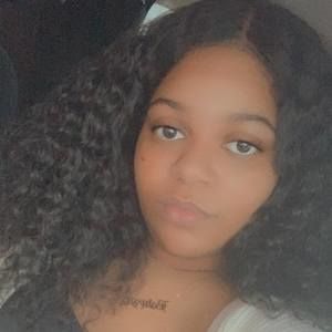 Meet your Posher, Ashleigh